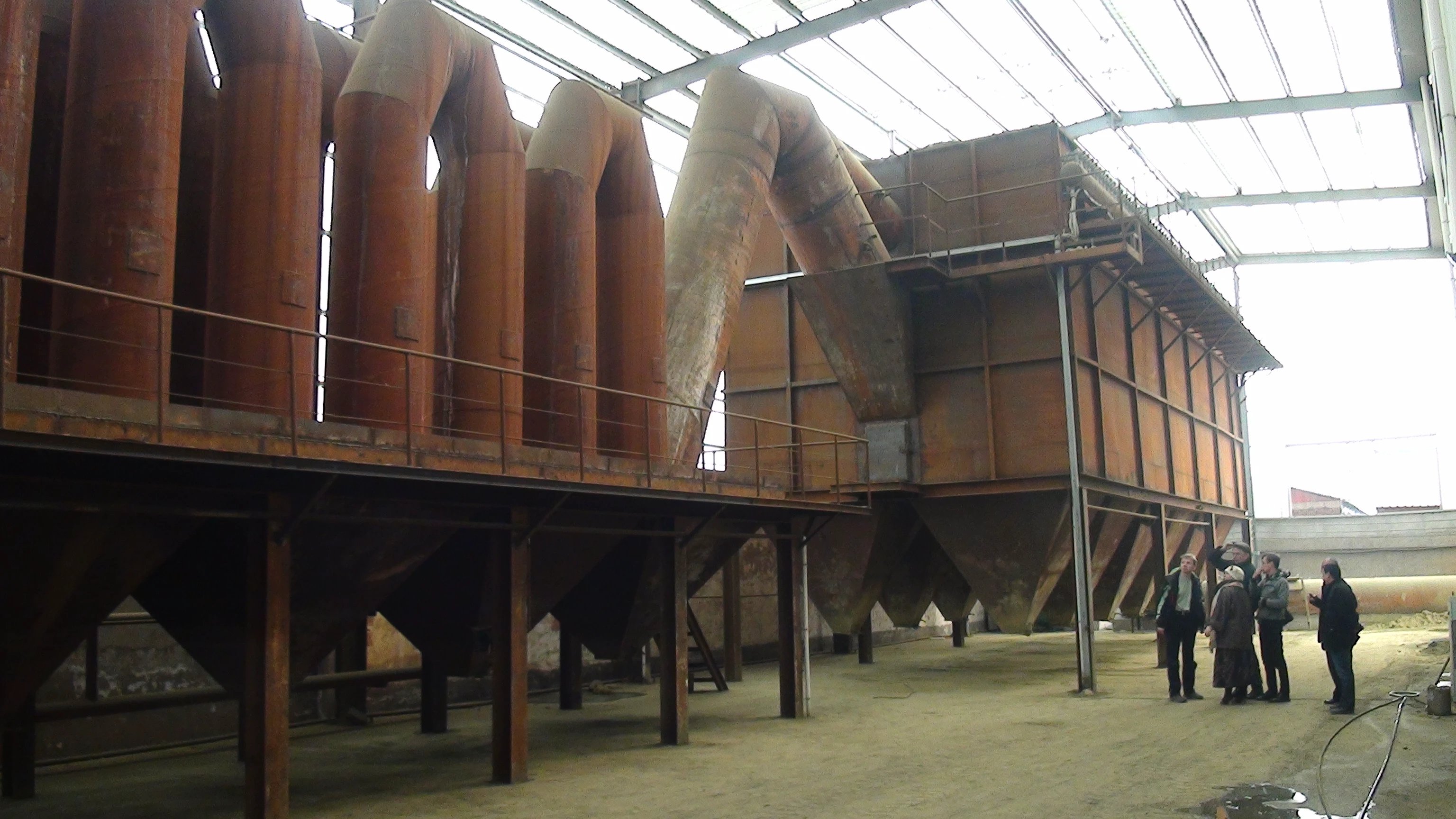 Zinc oxide rotary kiln